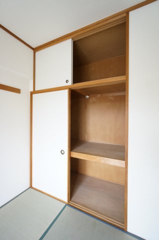 収納　※同物件・反転タイプの写真です。