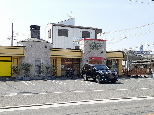 飲食店　石窯パン工房ベルフラン様（飲食店）まで129m
