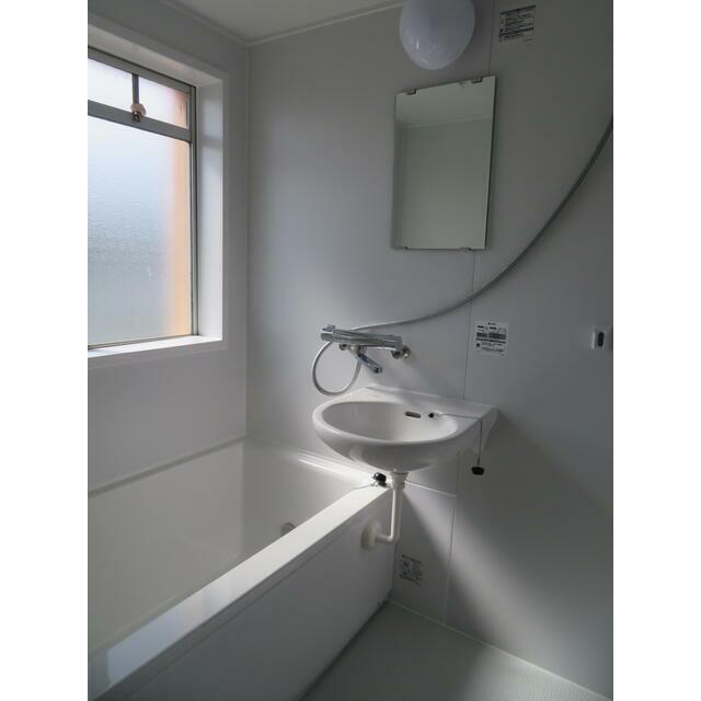 バス・シャワールーム　日々の暮らしに欠かせないお風呂です