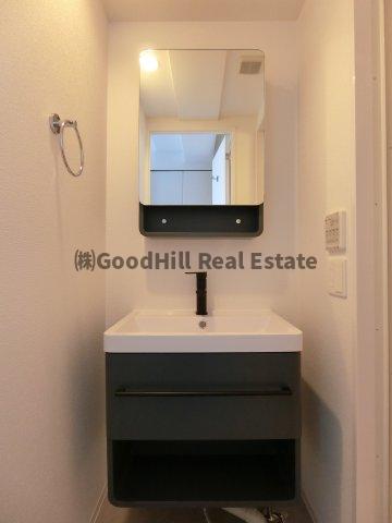 洗面設備　セレニテ東三国ミラク