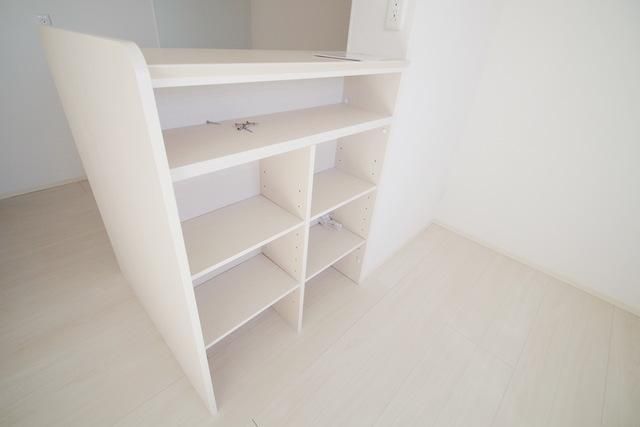 その他設備　★キッチン下の便利な収納です★