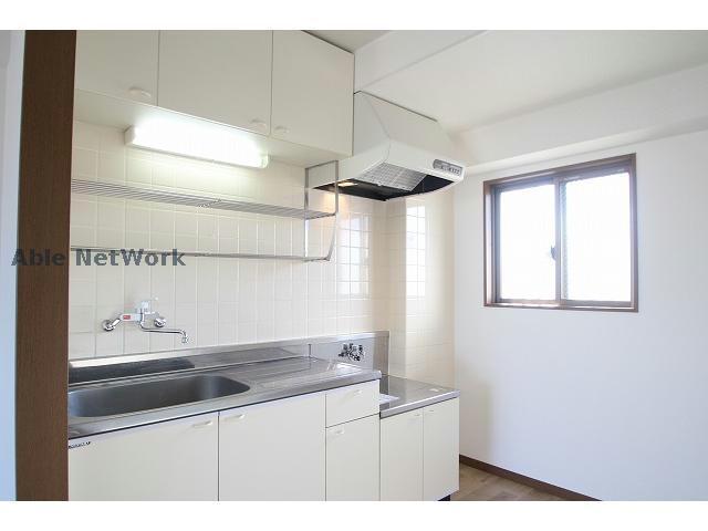 キッチン　※別室、参考写真