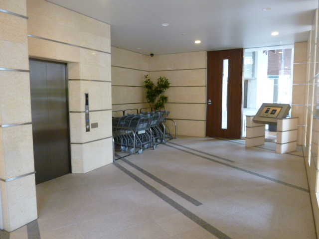 ロビー　ロビー