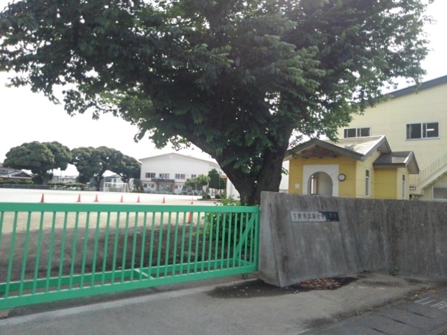 小学校　下野市立国分寺小学校（小学校）まで400m