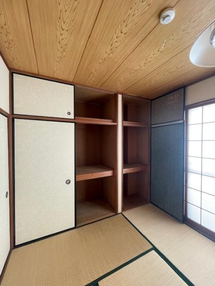 収納　和室押入れ