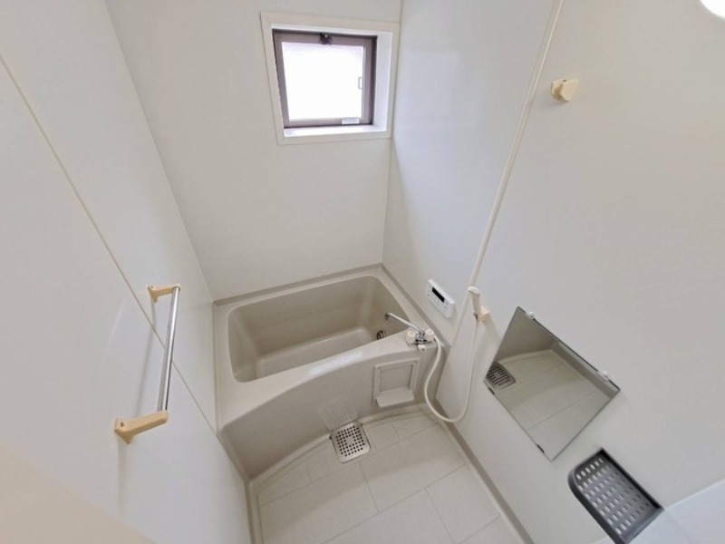 バス・シャワールーム　図面と現状に相違がある場合には現状を優先