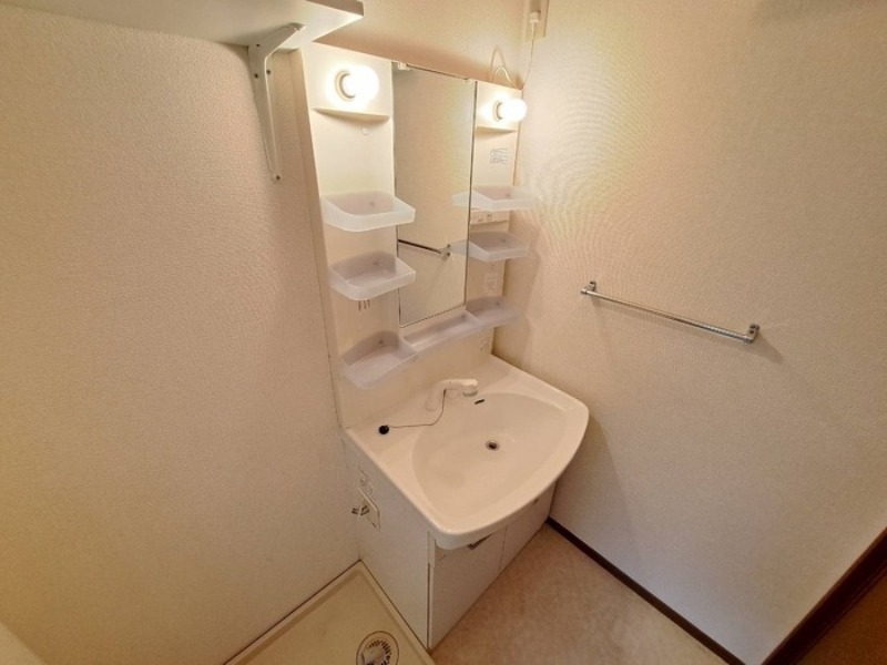 洗面設備　図面と現状に相違がある場合には現状を優先