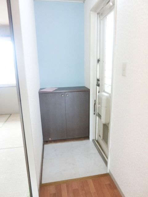 玄関　シューズボックス付き玄関