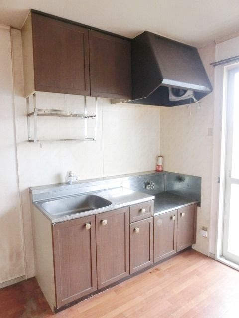 キッチン　収納力もあります