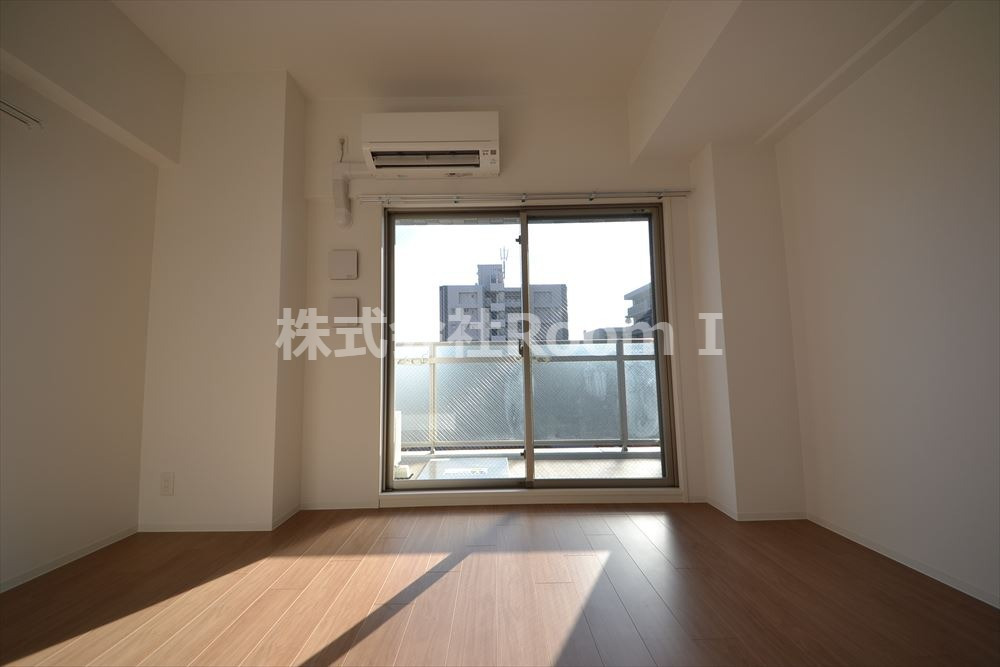 居室・リビング　ゆったりとした居間です