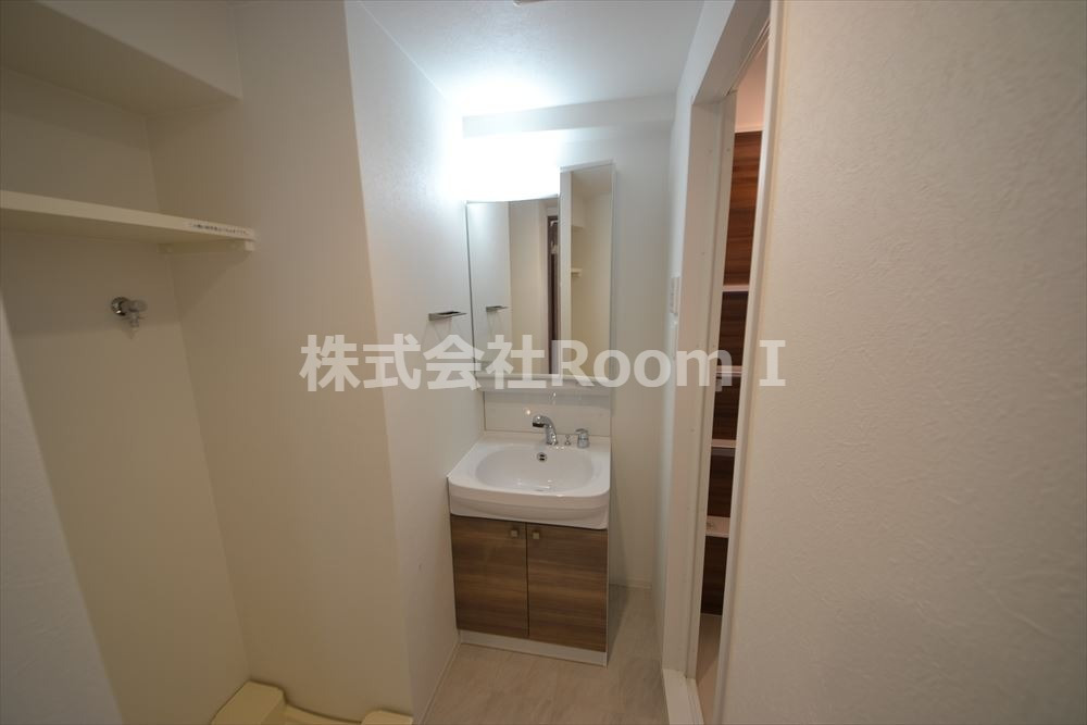 洗面設備　使いやすい洗面所です