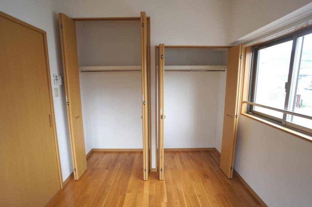 収納　クローゼット