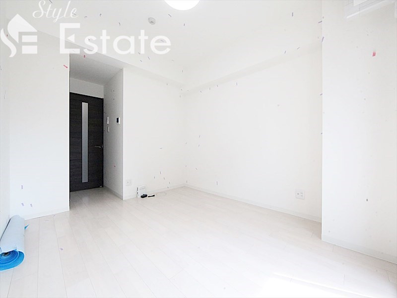 居室・リビング　内装