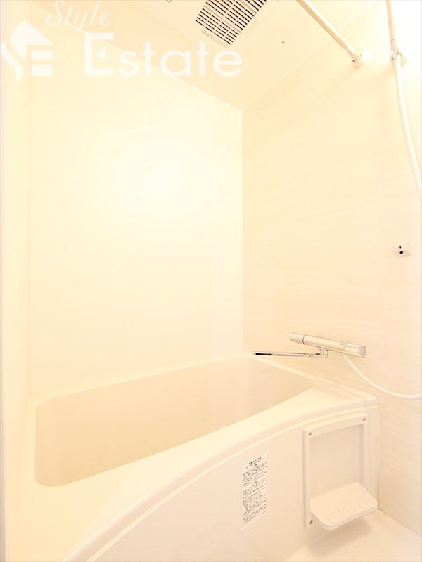 バス・シャワールーム　バスルーム