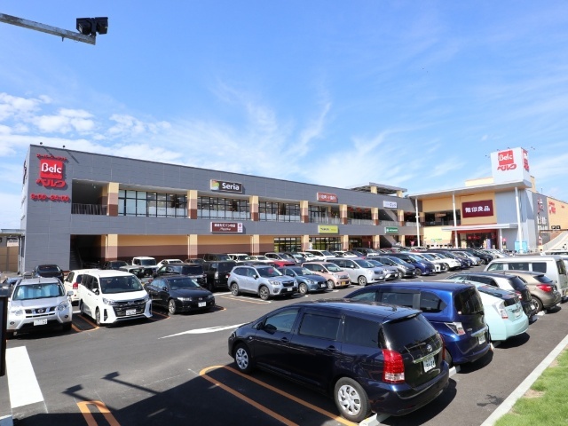 スーパー　ベルクフォルテ横浜川和町店（スーパー）まで398m