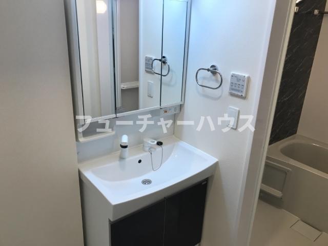 洗面設備　洗髪洗面化粧台