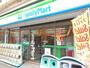 コンビニ　ファミリーマート 淀川図書館前店（コンビニ）まで126m