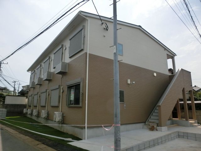 建物外観　四街道駅まで徒歩圏内です。
