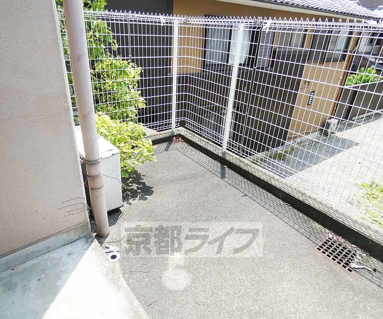 バルコニー　・階数により違いあり