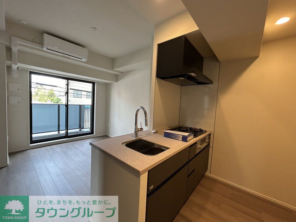 居室・リビング　キッチン