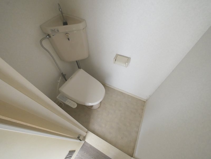 トイレ　ウォシュレット