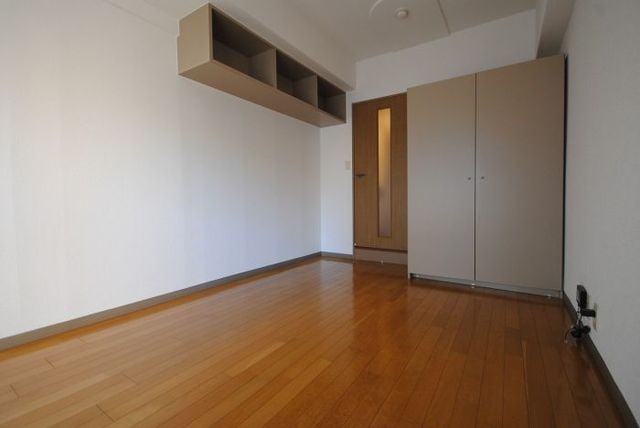 居室・リビング　※現状優先。別号室の写真です。