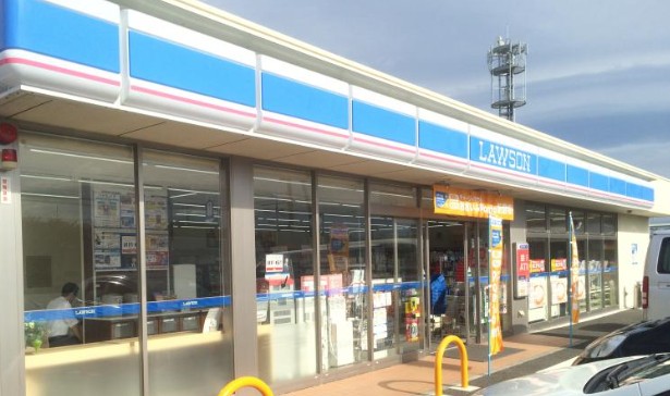 コンビニ　ローソン 沼津東椎路南店（コンビニ）まで589m