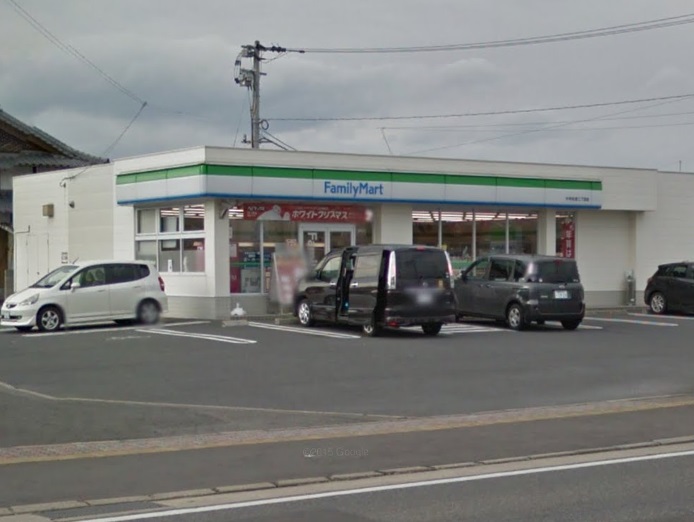 コンビニ　ファミリーマート 大村松並二丁目店（コンビニ）まで425m