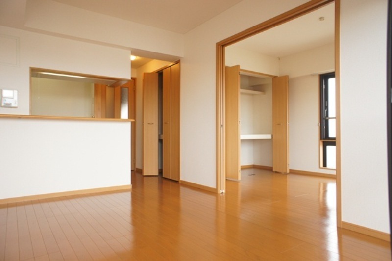 居室・リビング　図面と現状に相違がある場合には現状を優先