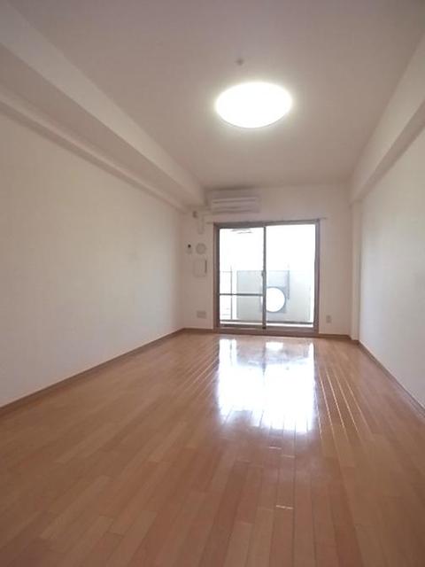 その他部屋・スペース　広い寝室