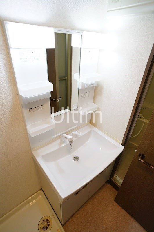 洗面設備　別部屋のお写真です。ご参考までに！
