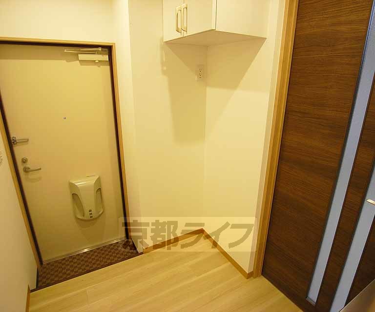 玄関　玄関を広めに作ってあります。