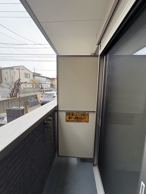 バルコニー　施工中参考