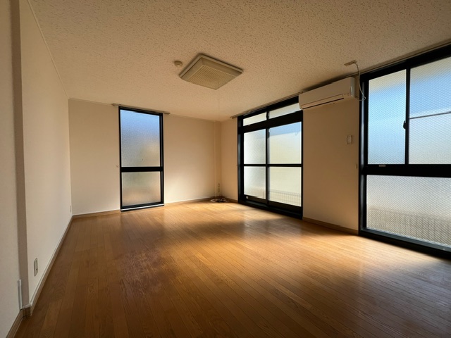 居室・リビング　現況優先