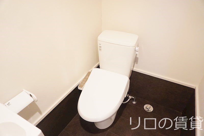 トイレ　同型タイプ