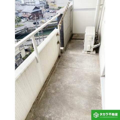 バルコニー　写真は６０６号