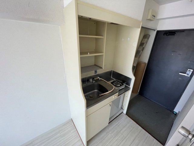 キッチン　収納豊富です♪