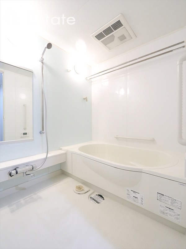 バス・シャワールーム　バスルーム