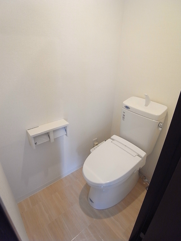 トイレ　シャワートイレ