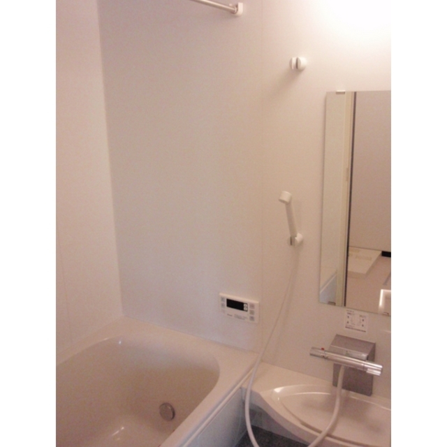 バス・シャワールーム　バスルーム