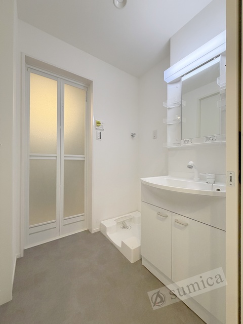 洗面設備　洗面脱衣所付き！独立洗面台が便利です♪♪