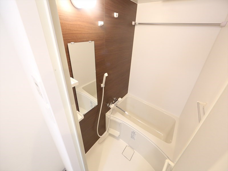 バス・シャワールーム　バスルーム　浴室暖房乾燥機付き