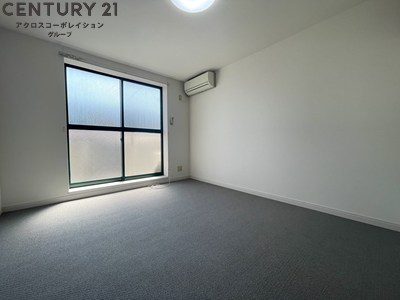 居室・リビング　エアコン付きで初期費用を抑えられます♪