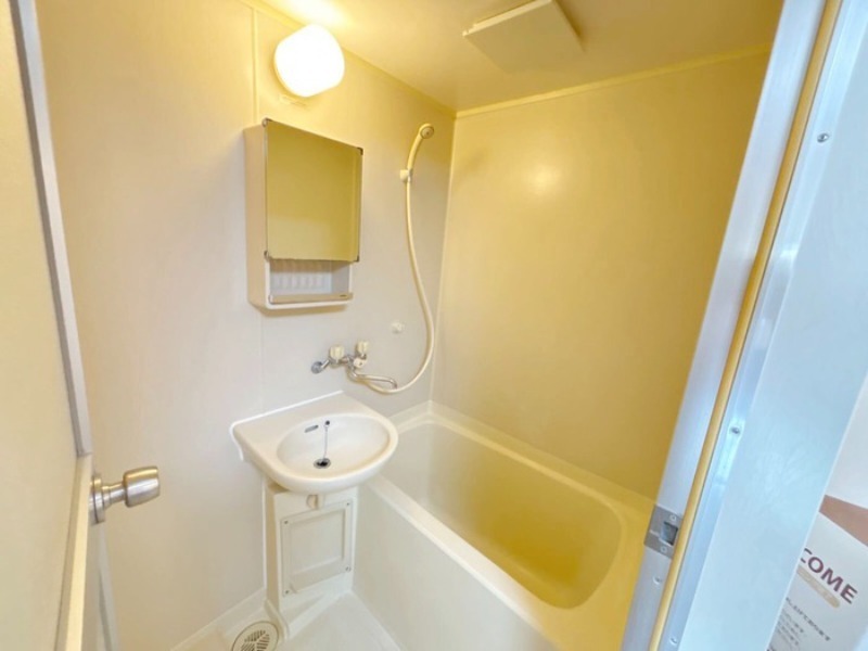 バス・シャワールーム　図面と現状に相違がある場合には現状を優先