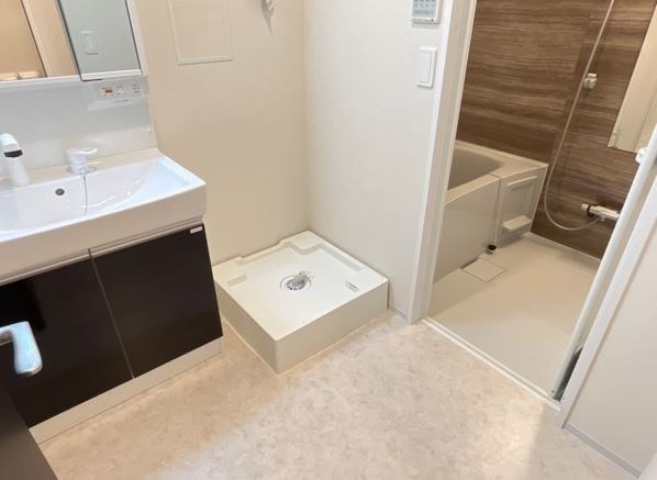 洗面設備　反転タイプ