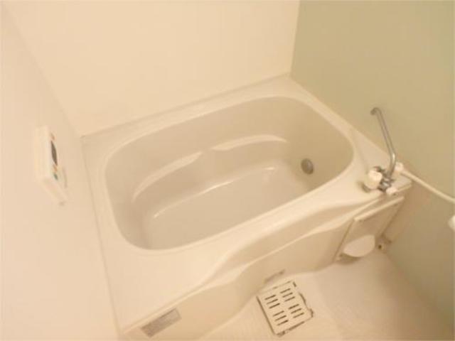 バス・シャワールーム　追い焚き機能付き