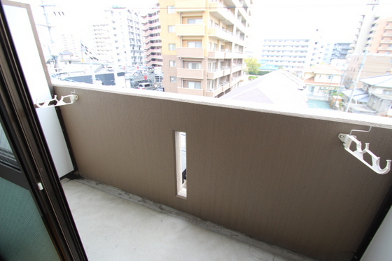 バルコニー　※別部屋の写真です