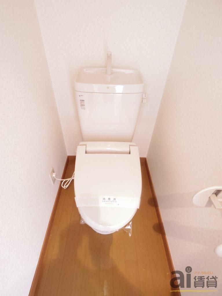 トイレ　※同仕様写真です