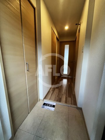 玄関　スプランディッド野江　玄関