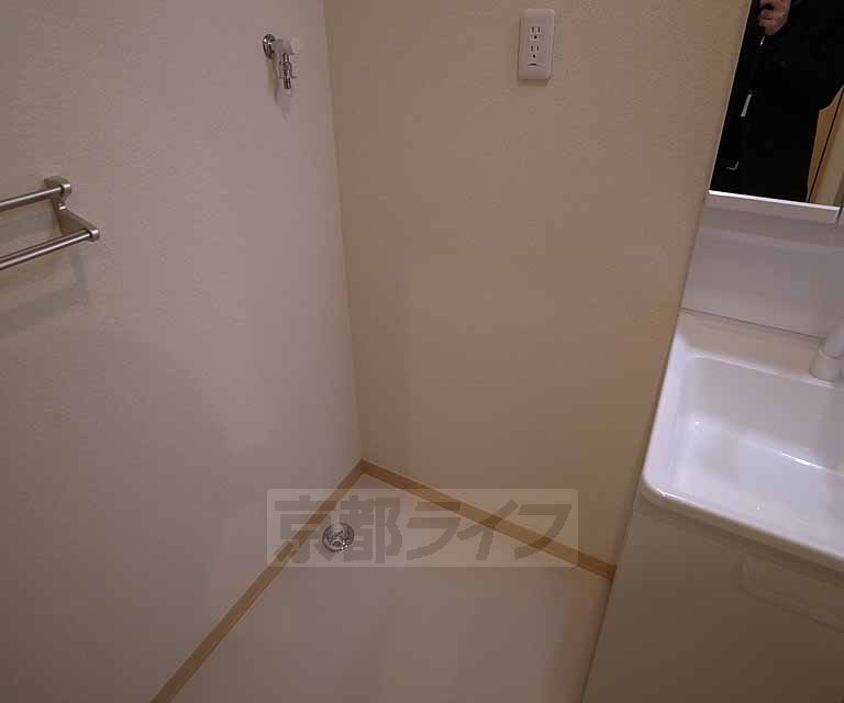 その他設備　室内に洗濯機置き場完備